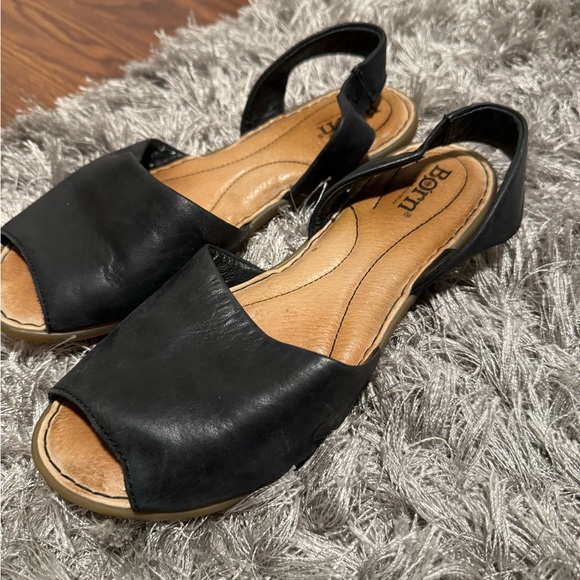 Born Trang Comfort Sandals Size 7 M Slingback Flat Peep-toe Cushioned Leather - Picture 2 of 5